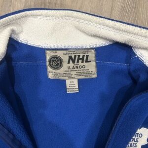 Toronto maple leafs official sweater.